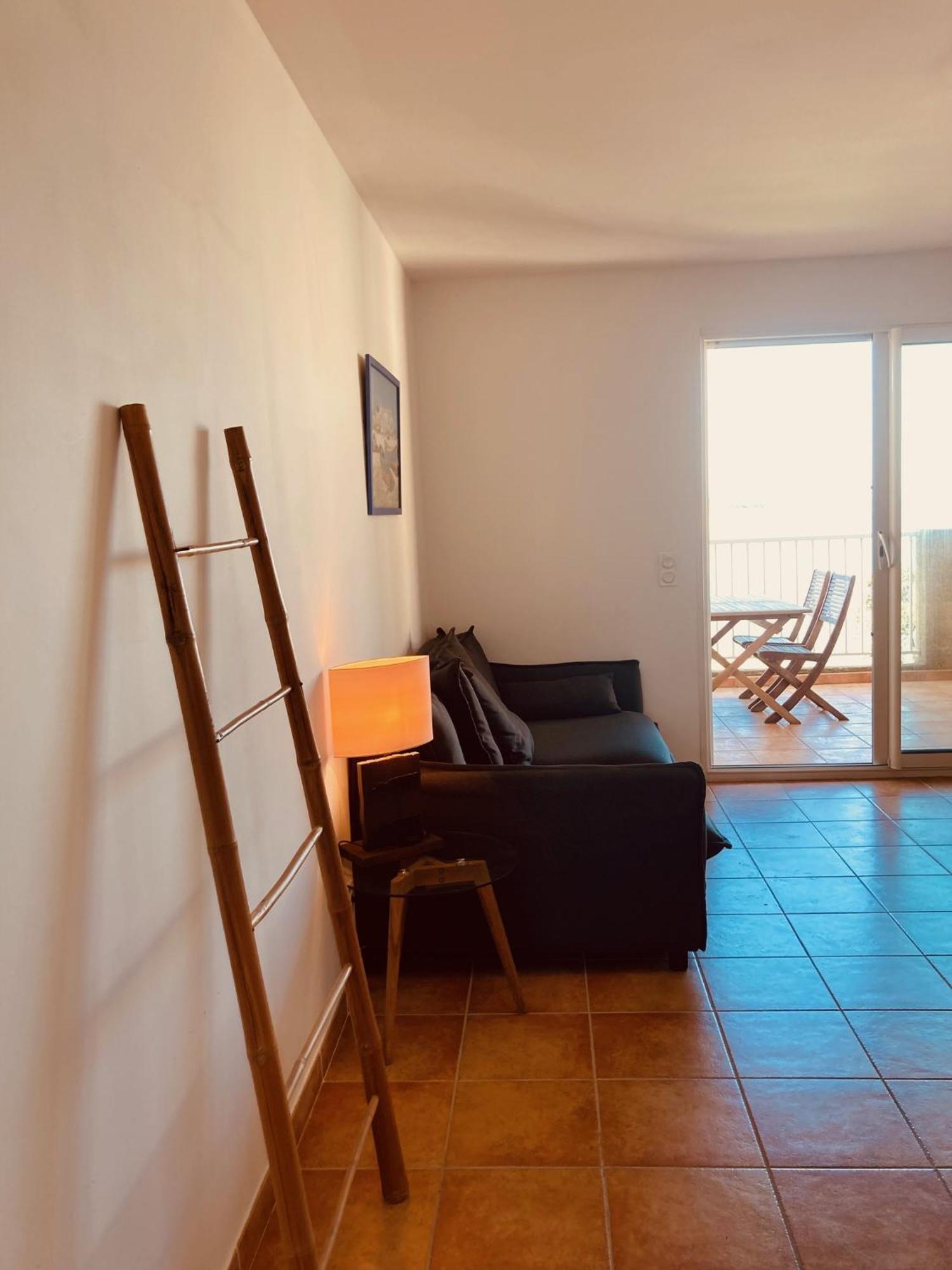 Punta Di Mare Aparthotel Linguizzetta Екстериор снимка
